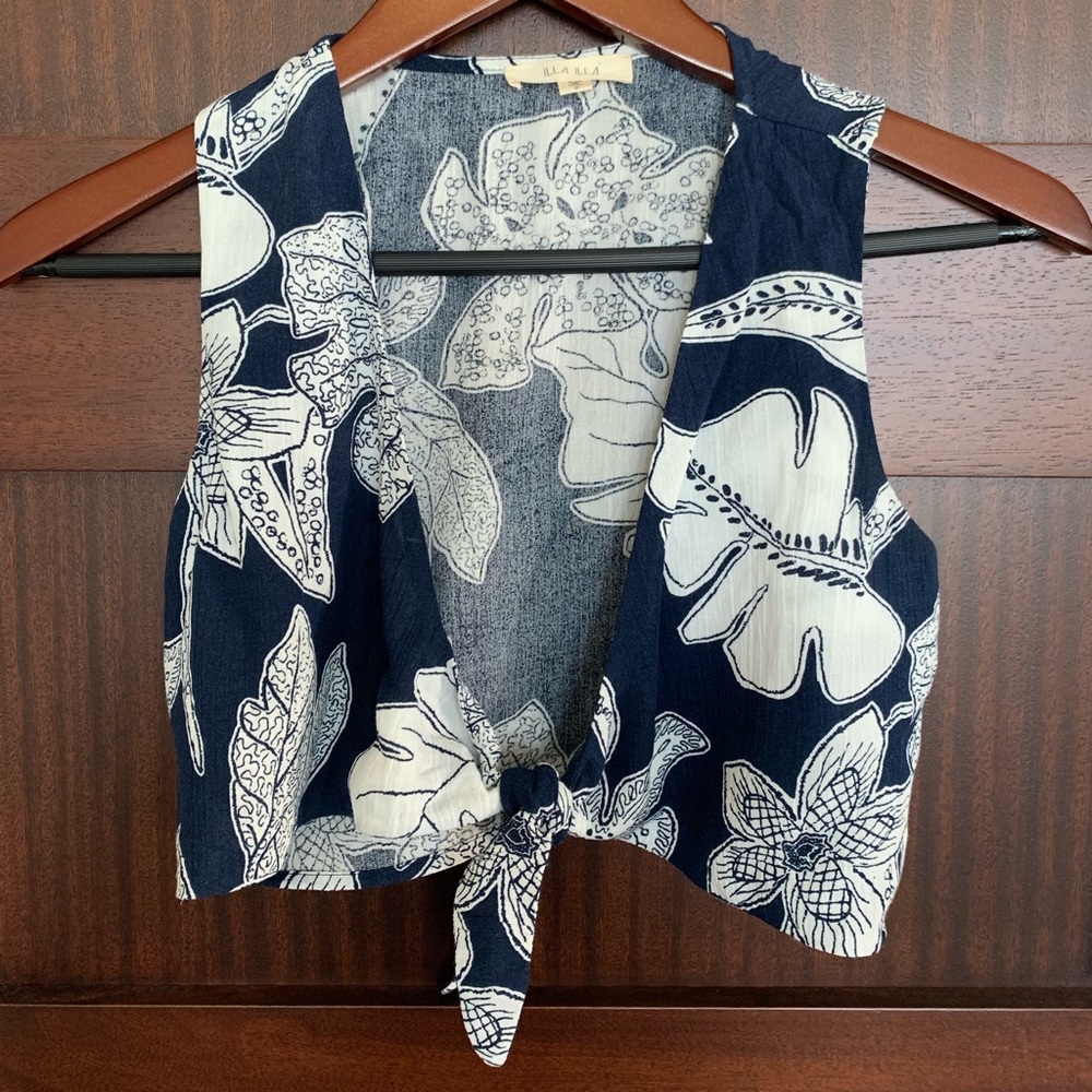 Floral Two Piece Set - Picture 3 of 7